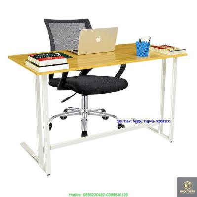 Bộ Bàn Rec-U Trắng Và Ghế Đen NGOTICO NTC517