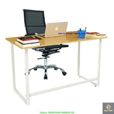 Bộ Bàn Oak-F Trắng Và Ghế Đen NGOTICO NTC16A