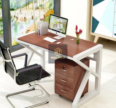Bàn gấp chân sắt- Bàn làm việc chân sắt- Nội thất Xuân Hòa