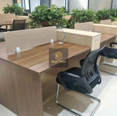 Bàn gỗ làm việc tại nhàNgocThinh.com